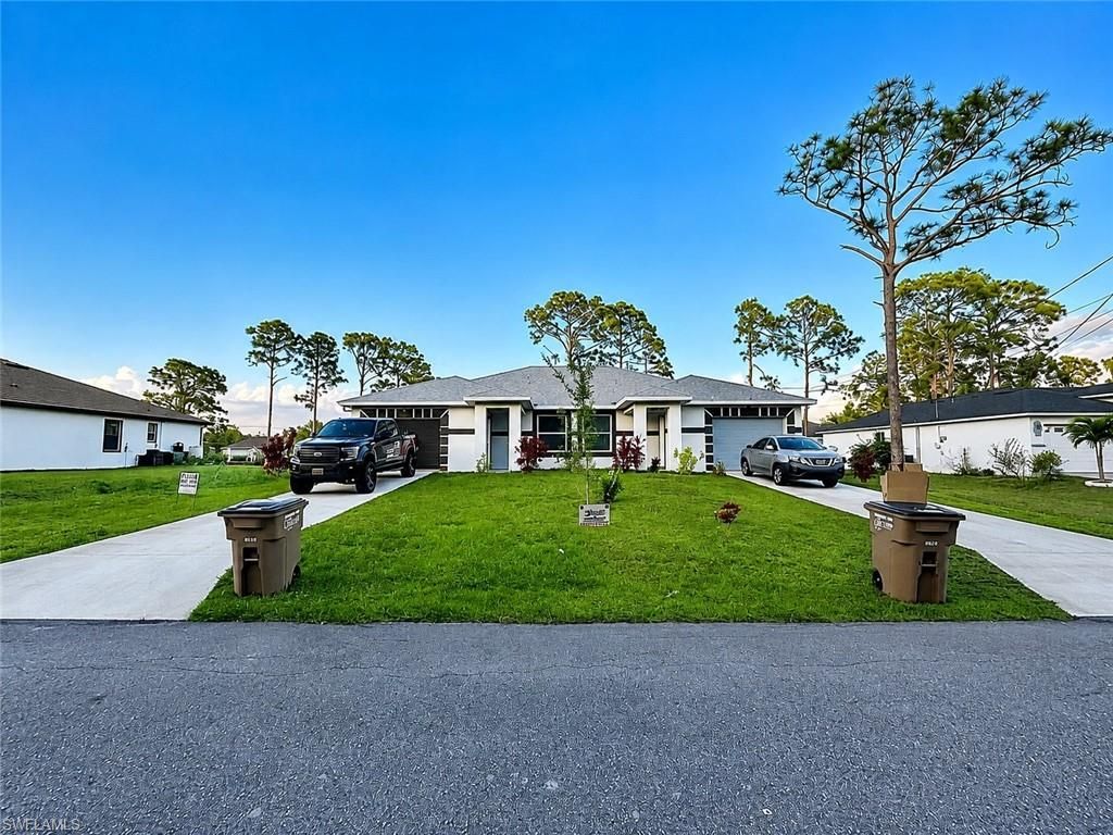 5352/5354 30th ST SW, LEHIGH ACRES, FL 33973 — exterior