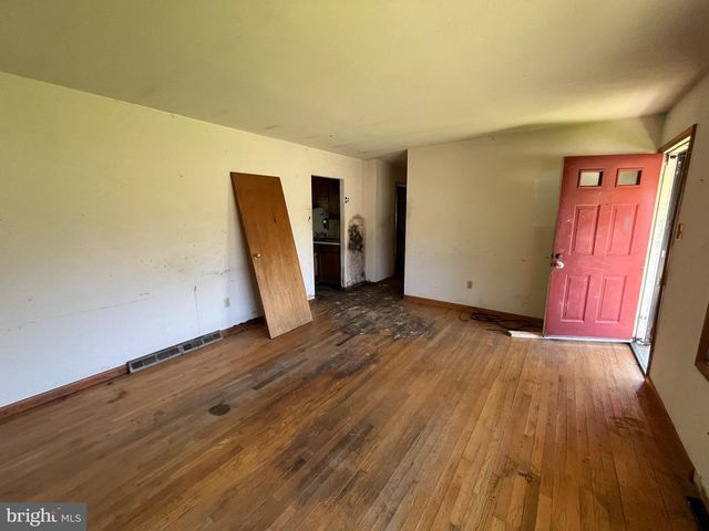 17518 GREEN MEADOW LN, Hagerstown, MD 21740