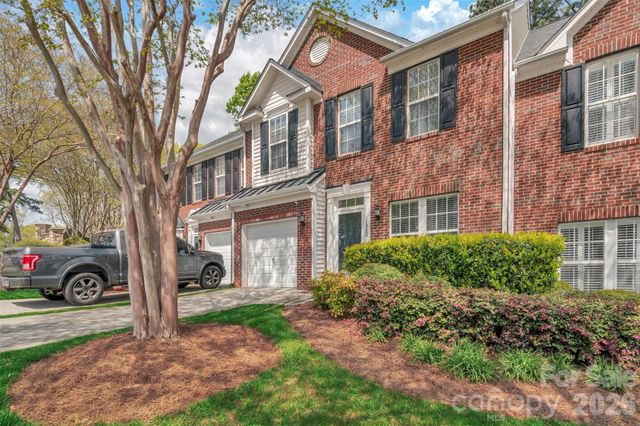 1802 Robinwood Village Drive, Gastonia, NC 28054