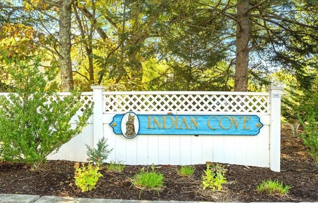 15 Indian Cove Way 15, Easton, MA 02375