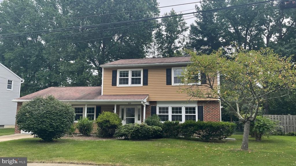 805 DEVON DR, Newark, DE 19711