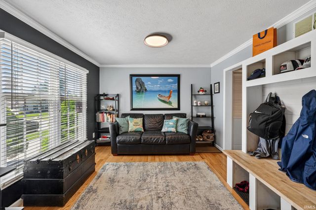 18101 Burton Drive, South Bend, IN 46637