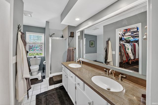 18101 Burton Drive, South Bend, IN 46637