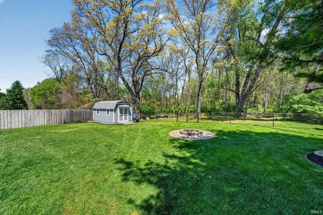 18101 Burton Drive, South Bend, IN 46637