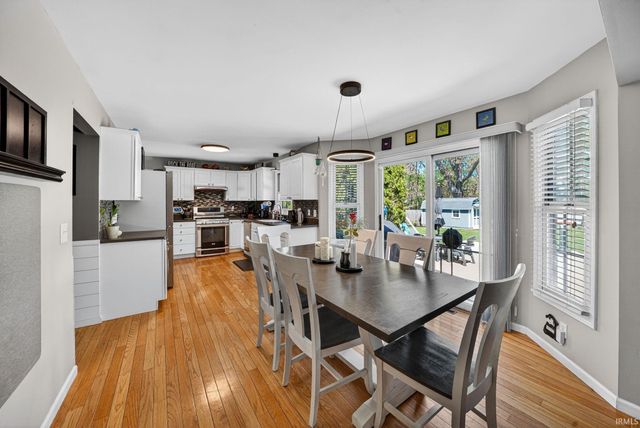18101 Burton Drive, South Bend, IN 46637