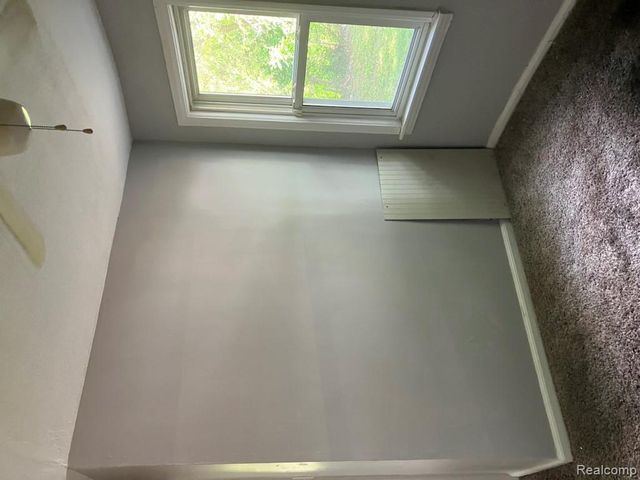 20485 ELKHART Street, Harper Woods, MI 48225