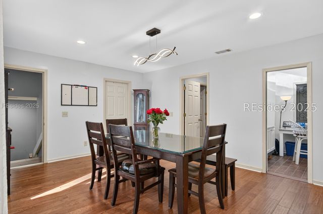 2 Orista Pl, Hilton Head Island, SC 29926