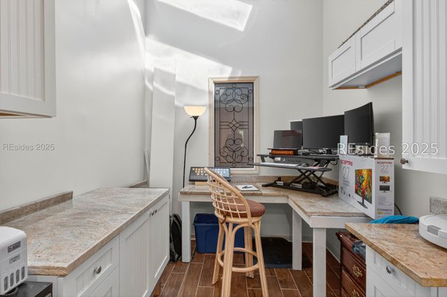 2 Orista Pl, Hilton Head Island, SC 29926