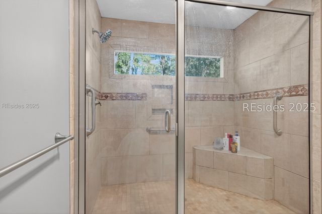 2 Orista Pl, Hilton Head Island, SC 29926