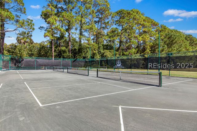 2 Orista Pl, Hilton Head Island, SC 29926