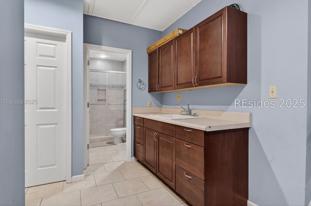 2 Orista Pl, Hilton Head Island, SC 29926