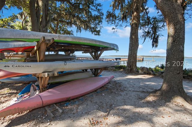 2 Orista Pl, Hilton Head Island, SC 29926