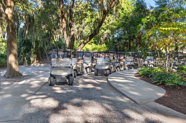 2 Orista Pl, Hilton Head Island, SC 29926