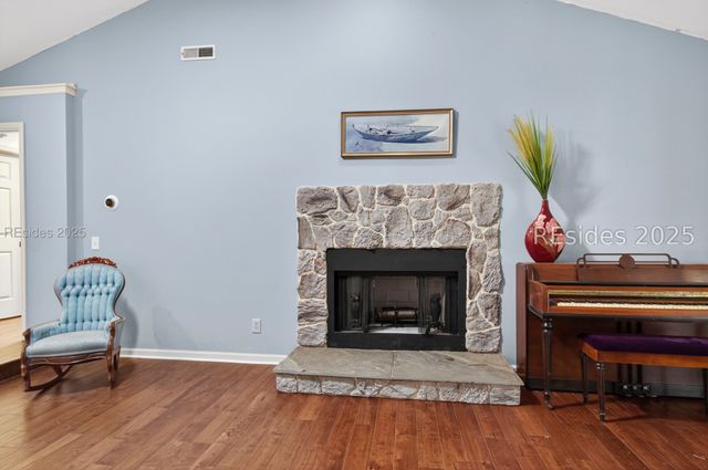 2 Orista Pl, Hilton Head Island, SC 29926