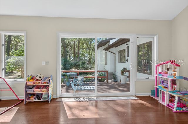 2 Orista Pl, Hilton Head Island, SC 29926