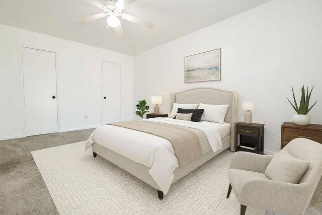 12633 Memorial Drive 14, Houston, TX 77024