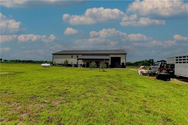 34705 E Mabry Road, Buckner, MO 64016