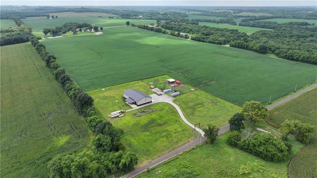 34705 E Mabry Road, Buckner, MO 64016
