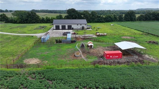 34705 E Mabry Road, Buckner, MO 64016