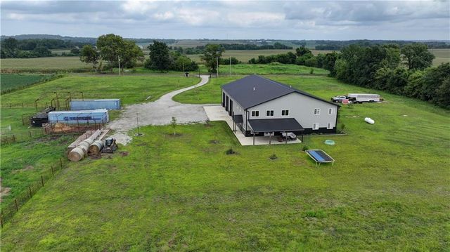 34705 E Mabry Road, Buckner, MO 64016