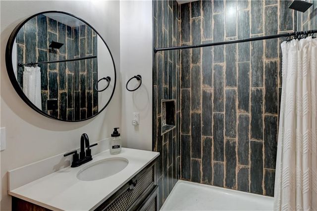 34705 E Mabry Road, Buckner, MO 64016