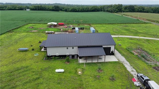 34705 E Mabry Road, Buckner, MO 64016