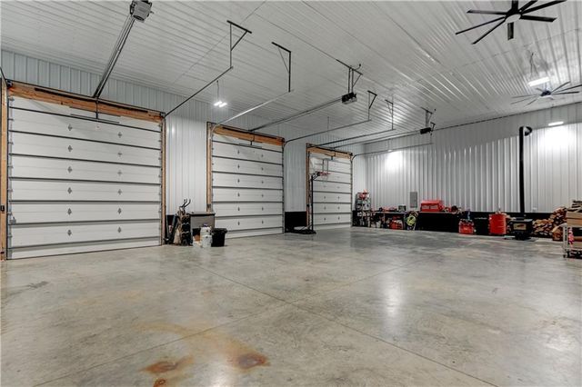 34705 E Mabry Road, Buckner, MO 64016