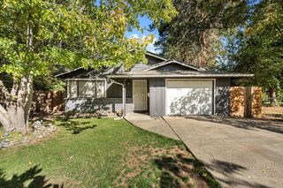 330 SW K Street, Grants Pass, OR 97526