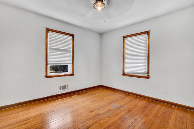 5141 Youngwood DR, Roanoke, VA 24017