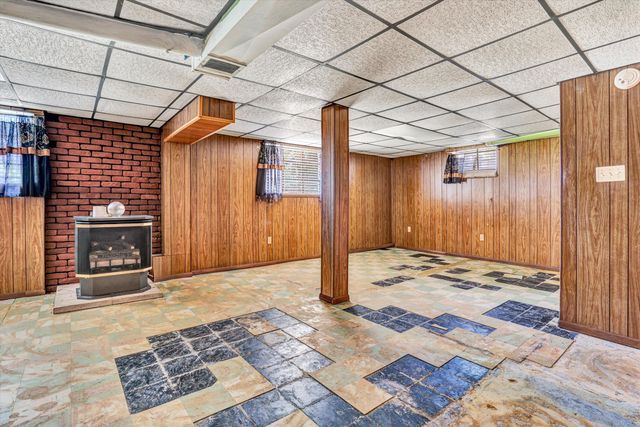 5141 Youngwood DR, Roanoke, VA 24017