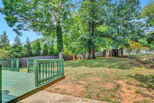 5141 Youngwood DR, Roanoke, VA 24017