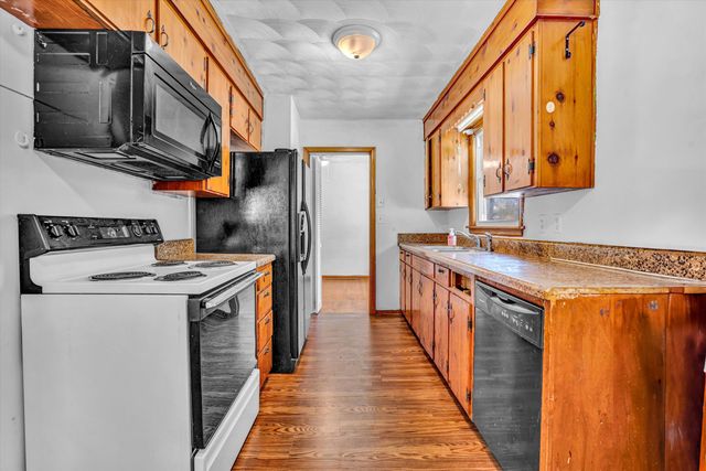 5141 Youngwood DR, Roanoke, VA 24017