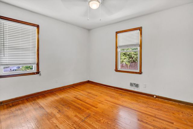 5141 Youngwood DR, Roanoke, VA 24017