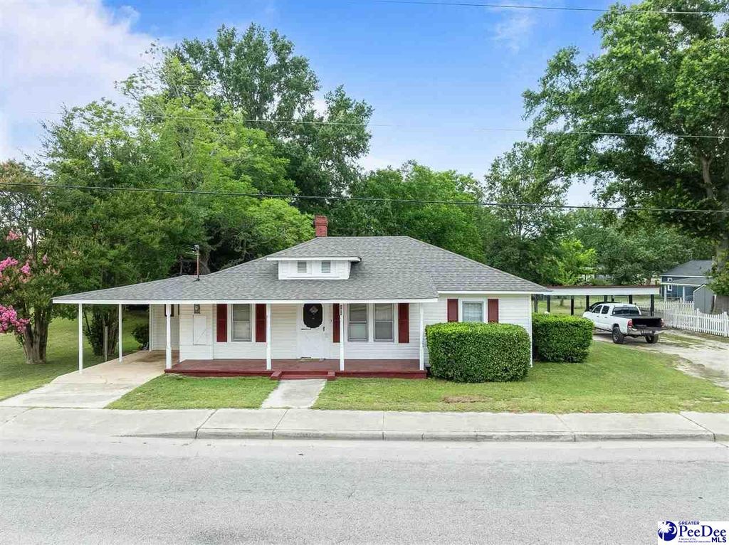 151 E. Pine Ave, Mcbee, SC 29101