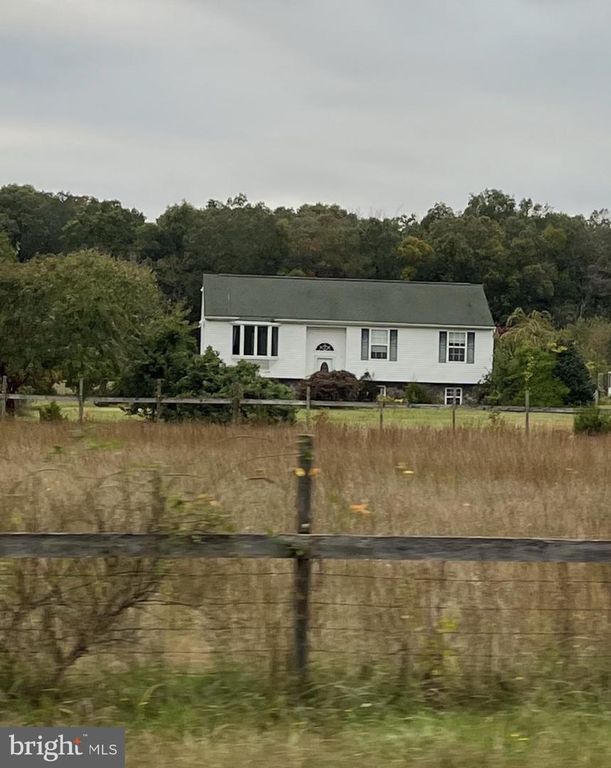 595 BUCK ROAD, Pittsgrove, NJ 08318