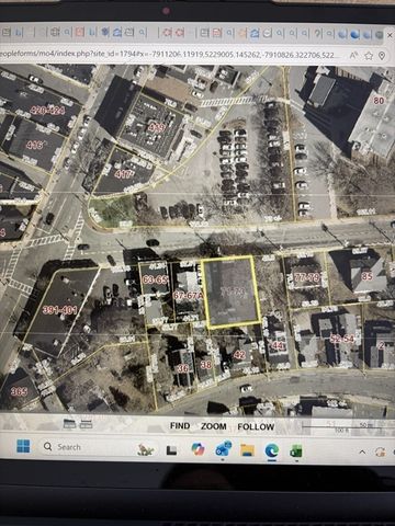 71-73 Grove St, Melrose, MA 02176