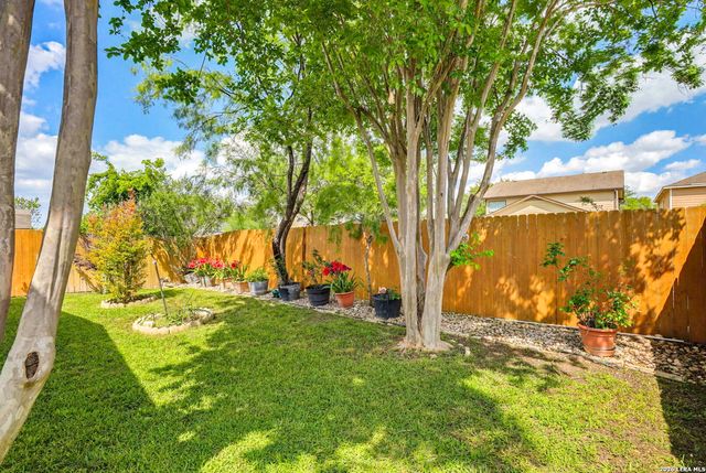 2710 Middleground, San Antonio, TX 78245