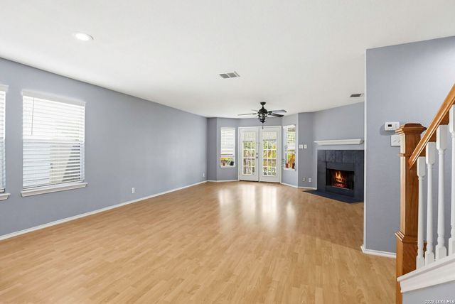 2710 Middleground, San Antonio, TX 78245