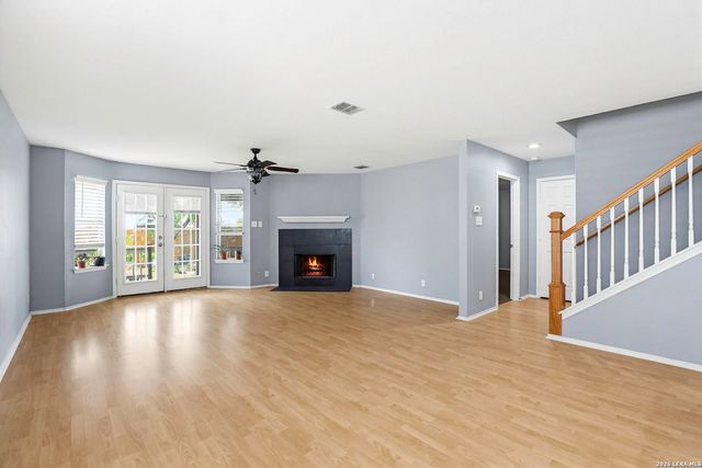 2710 Middleground, San Antonio, TX 78245