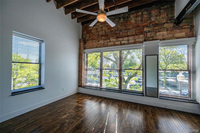 922 N Main Street 212, Royal Oak, MI 48067