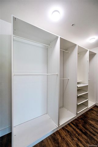 922 N Main Street 212, Royal Oak, MI 48067