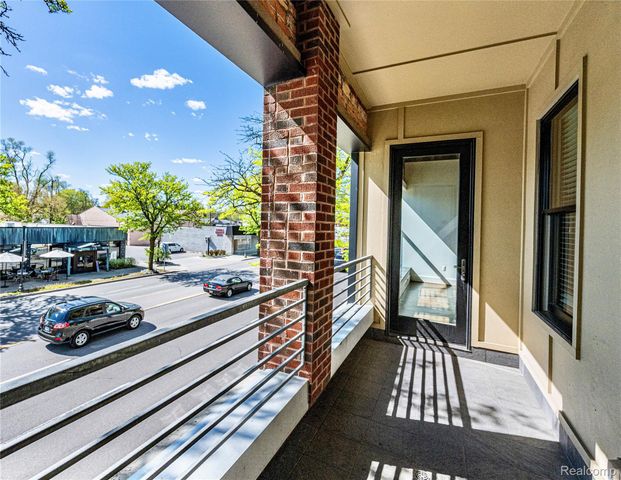 922 N Main Street 212, Royal Oak, MI 48067