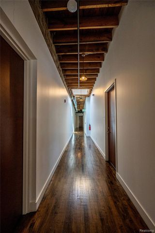 922 N Main Street 212, Royal Oak, MI 48067