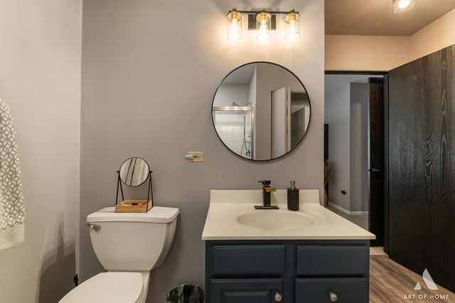 801 N McLean Boulevard 324, Elgin, IL 60123