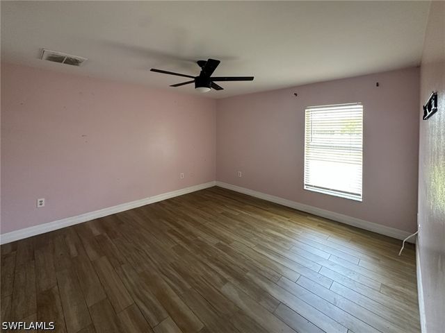 2123 NE 16th TER, Cape Coral, FL 33909