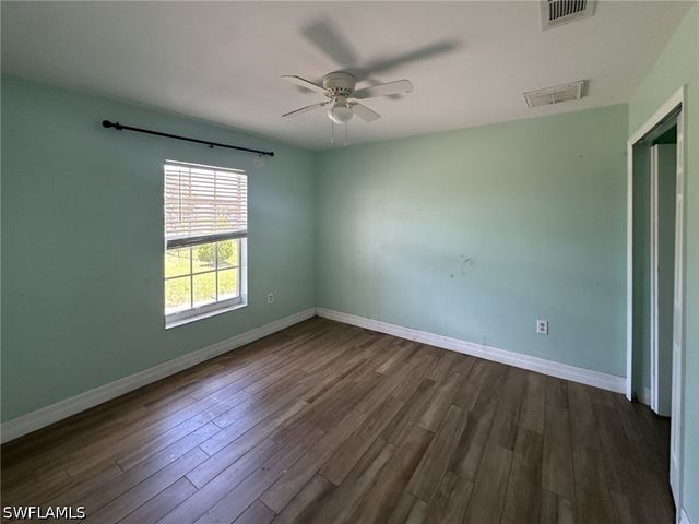 2123 NE 16th TER, Cape Coral, FL 33909