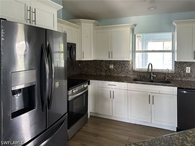 2123 NE 16th TER, Cape Coral, FL 33909
