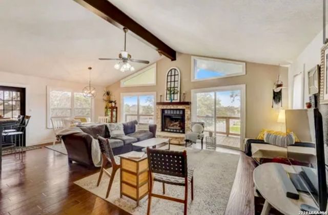 1251 Stagecoach, Canyon Lake, TX 78133