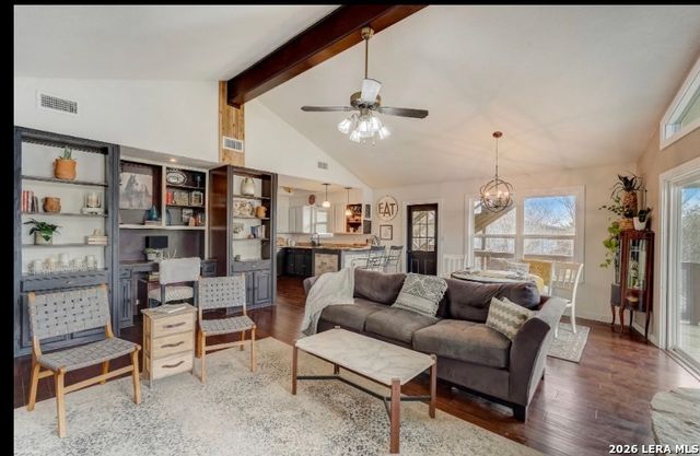 1251 Stagecoach, Canyon Lake, TX 78133