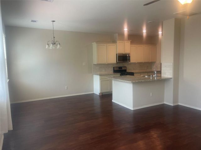 6422 Stoney Creek Drive, Pasadena, TX 77503